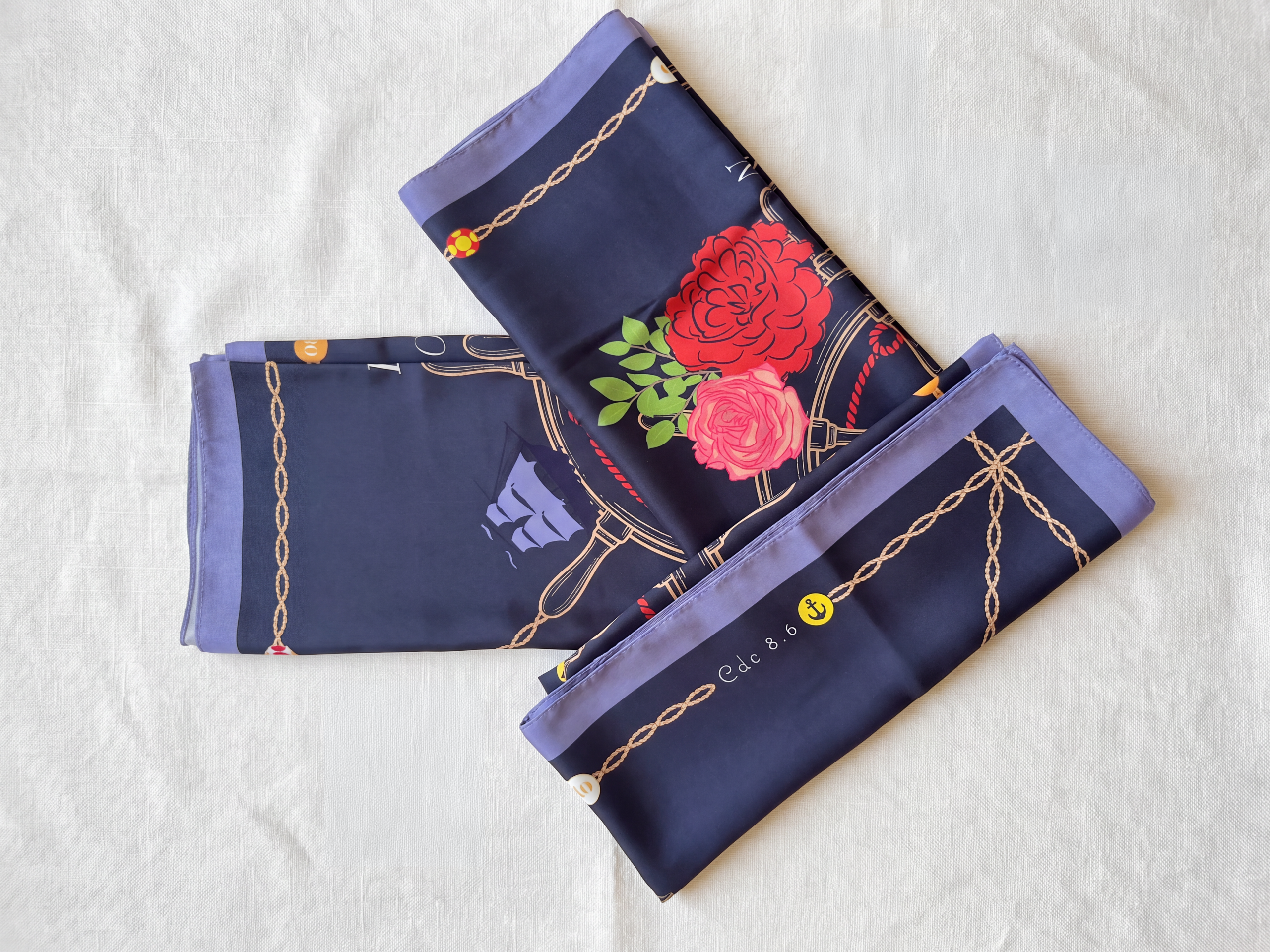 Foulard medium L’Alliance - bleu – Image 3